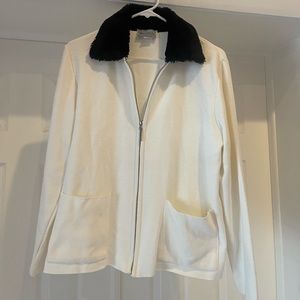 Cream color Zip front cardigan with black faux fur collar size Large